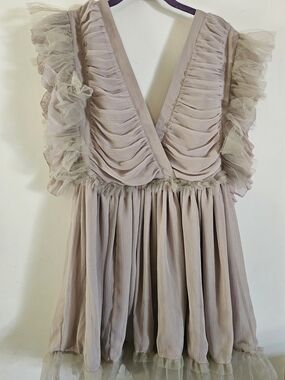 Tularosa Amelia Blush Taupe Ruffled Mini Dress Medium